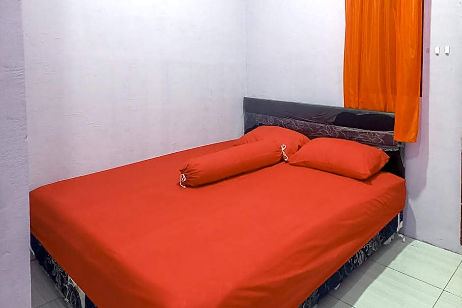 Jessy Homestay Lolak Mitra RedDoorz