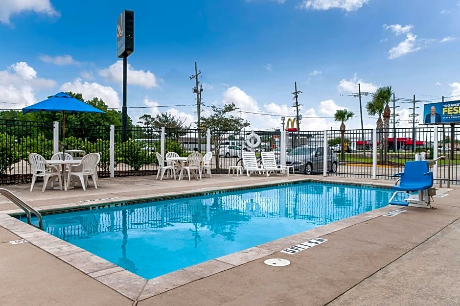 Quality Inn & Suites Houma