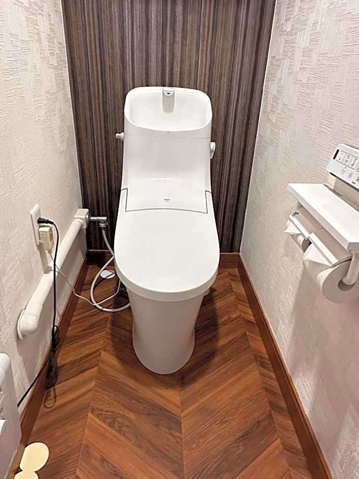 Economy Hotel Upashi