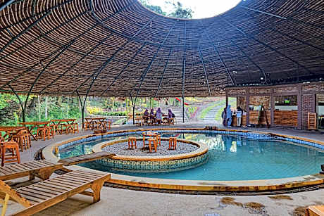 Penginapan Alam D'Glourious Charter Kamojang