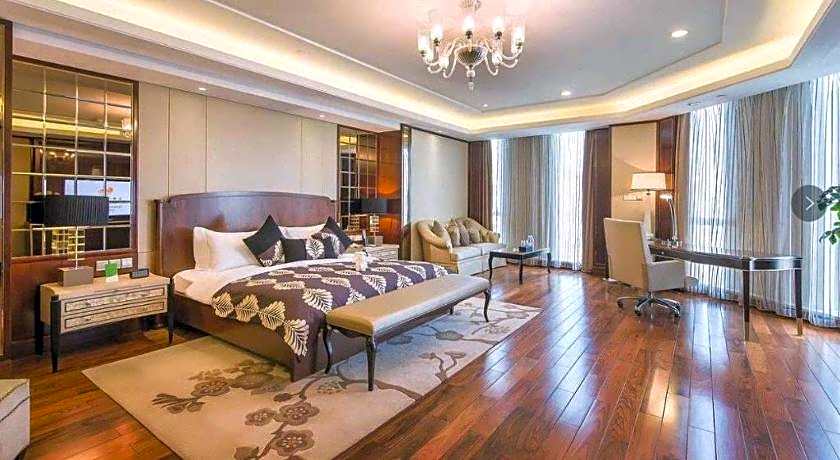 Kunming Golden Eagle Summit Hotel