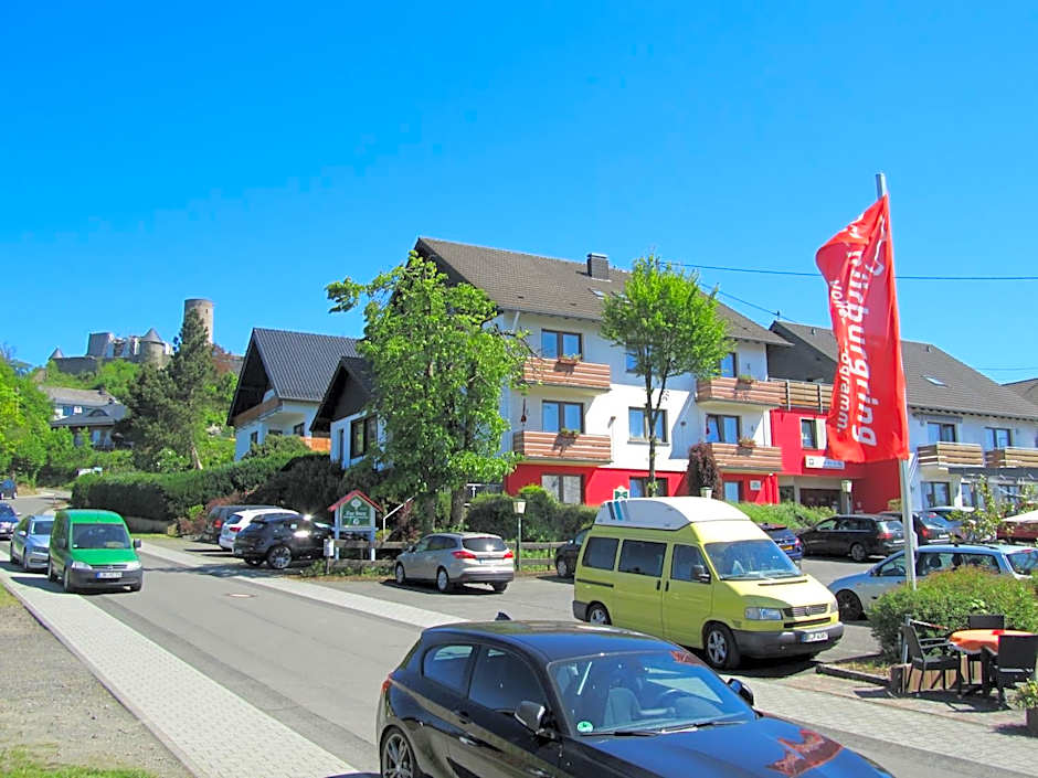 Hotel zur Burg Nürburg-ring