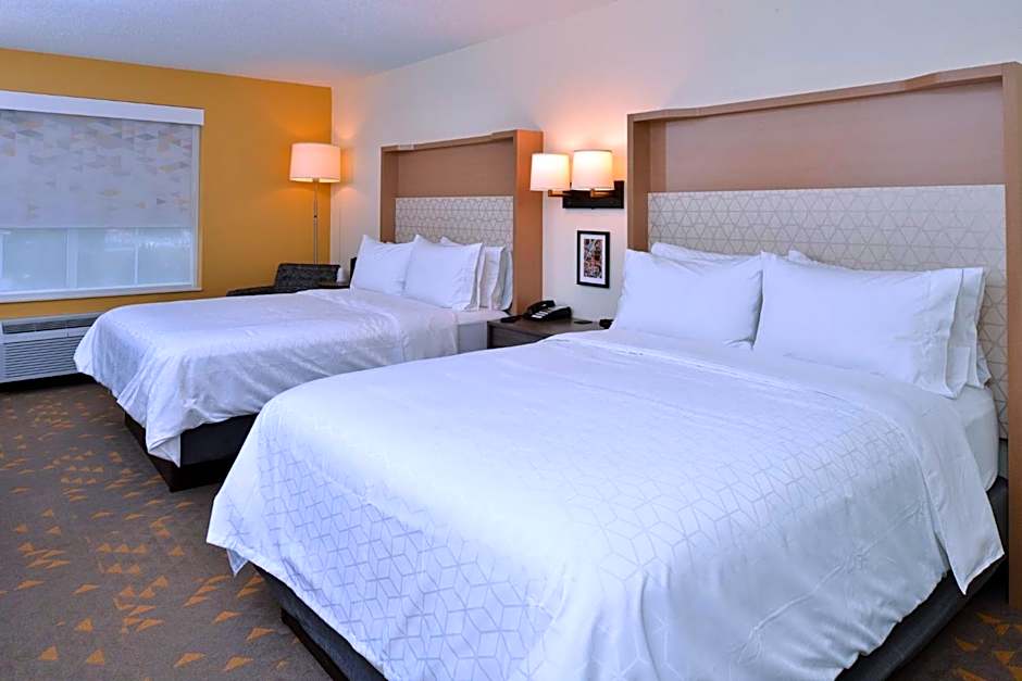 Holiday Inn Hotel & Suites Overland Park-Convention Center By IHG
