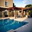 La Quinta Inn & Suites by Wyndham Houston - Normandy