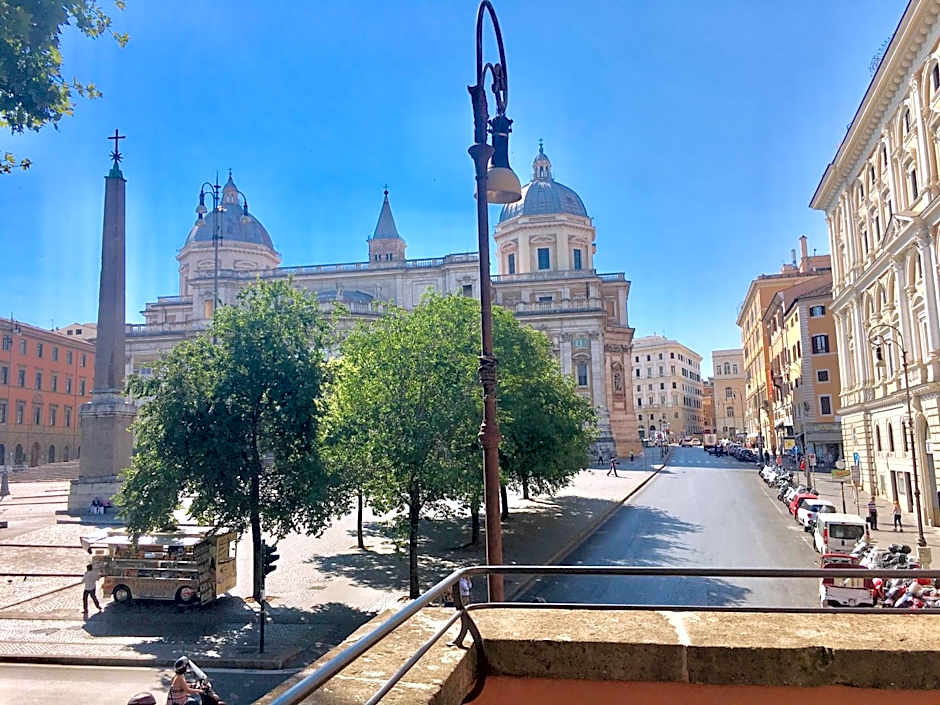 Basilica Hotel