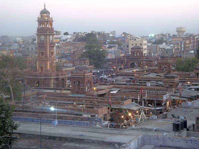 Shivam Paying Guest House