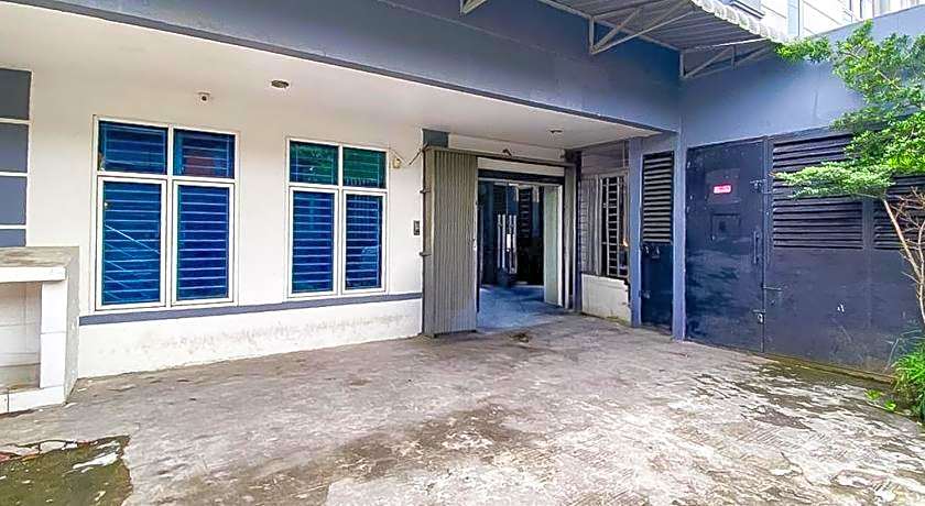 Hotel O Finest House Near Amplas Bus Terminal