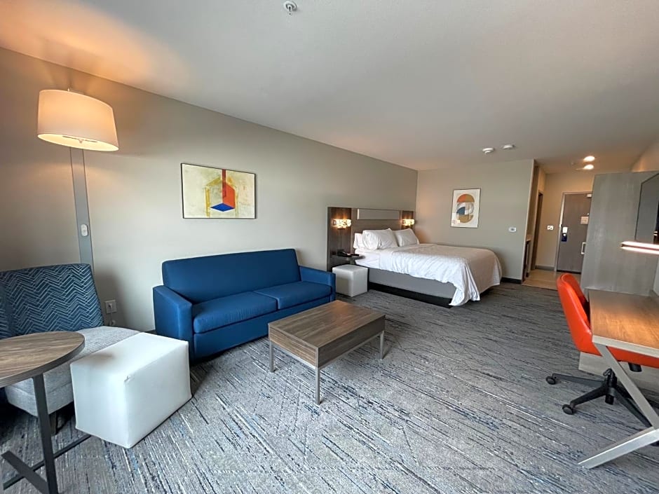 Holiday Inn Express and Suites Ft. Smith Airport By IHG