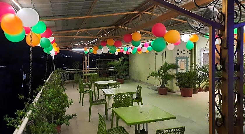 Hotel Temple On Ganges