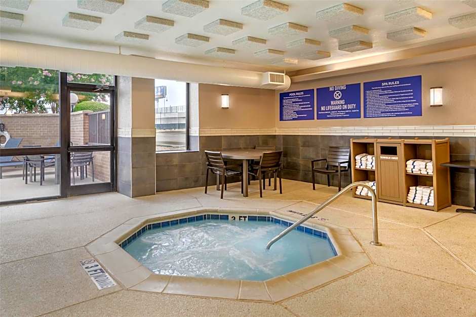 Drury Inn & Suites Atlanta Morrow