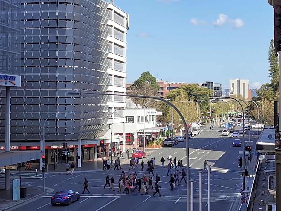 Adelaide Mansions Apartments