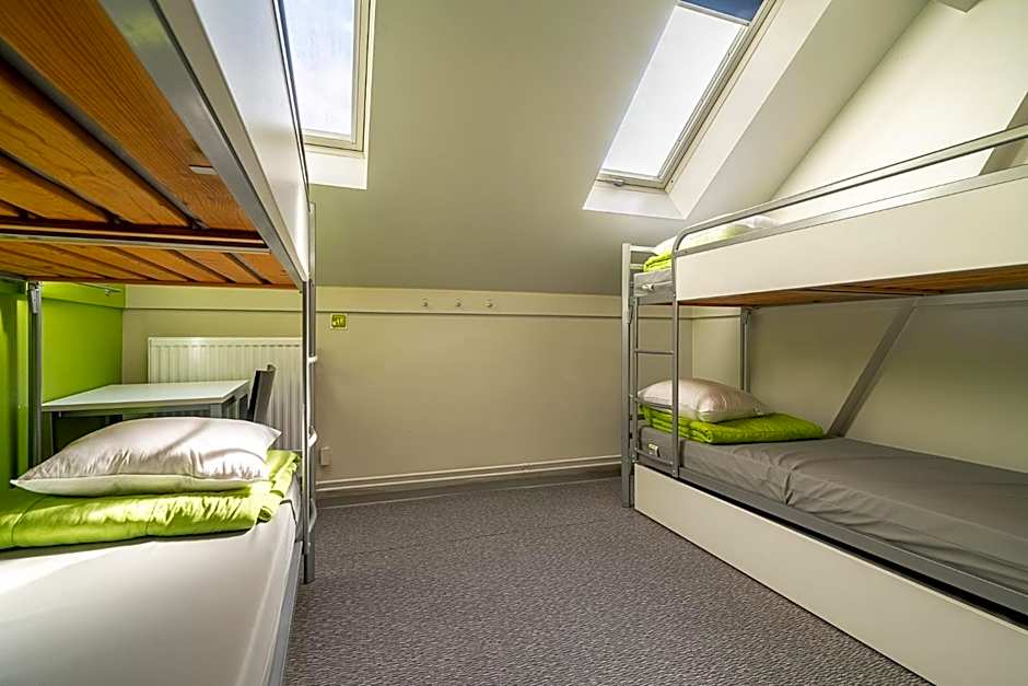 Auberge de Jeunesse de Tournai - Youth Hostel