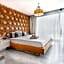 Golden Pars Hotel