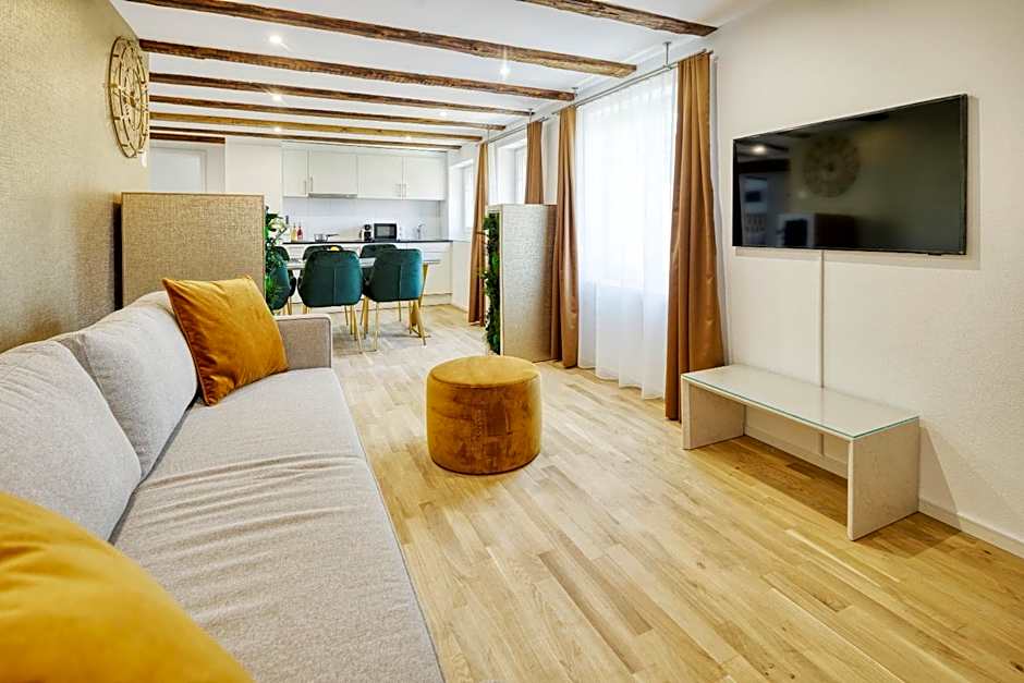 EH Apartments Saturn