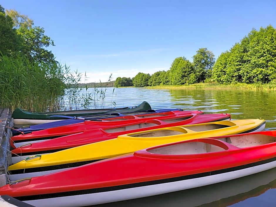 Borowe Chatki nad Lubiszewem