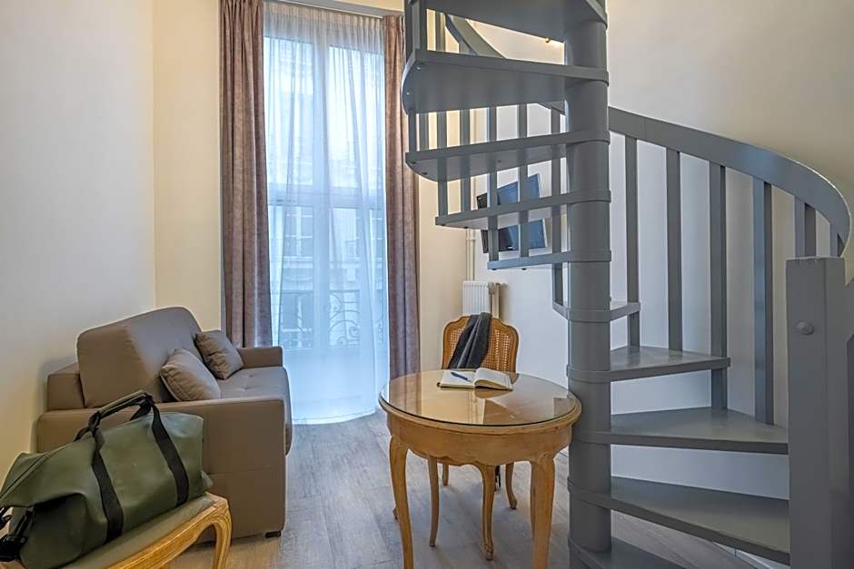 Hotel Baudelaire Opera