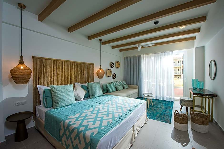 Omiros Boutique Hotel (Adults Only)