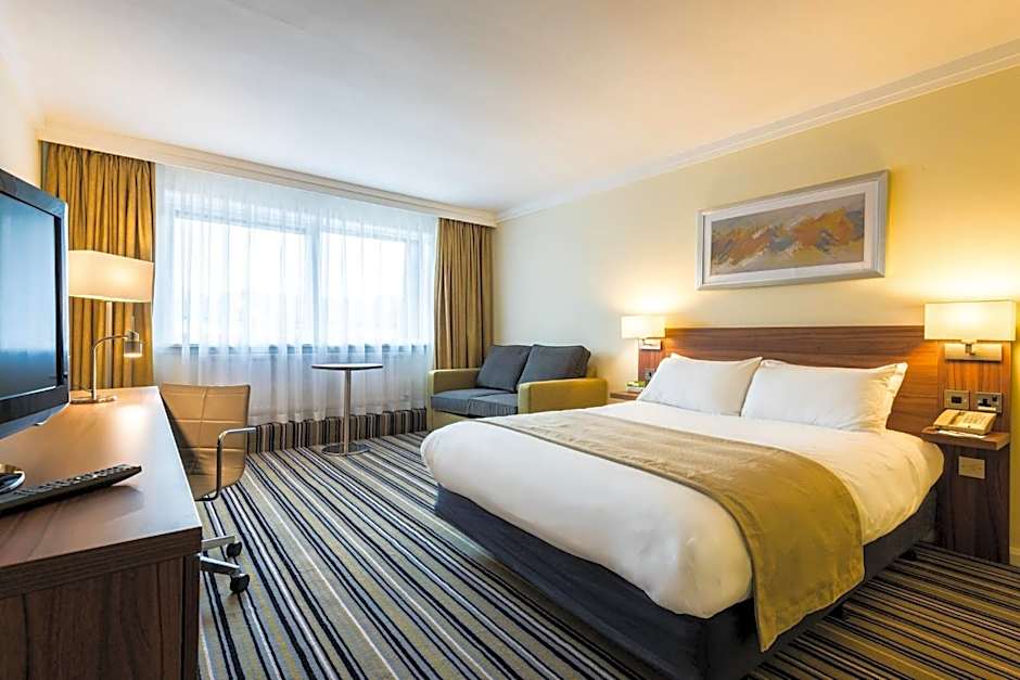 Holiday Inn Reading West By IHG