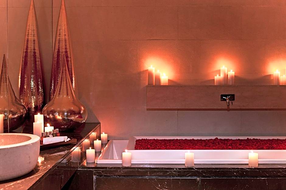 The Westin Gurgaon, New Delhi