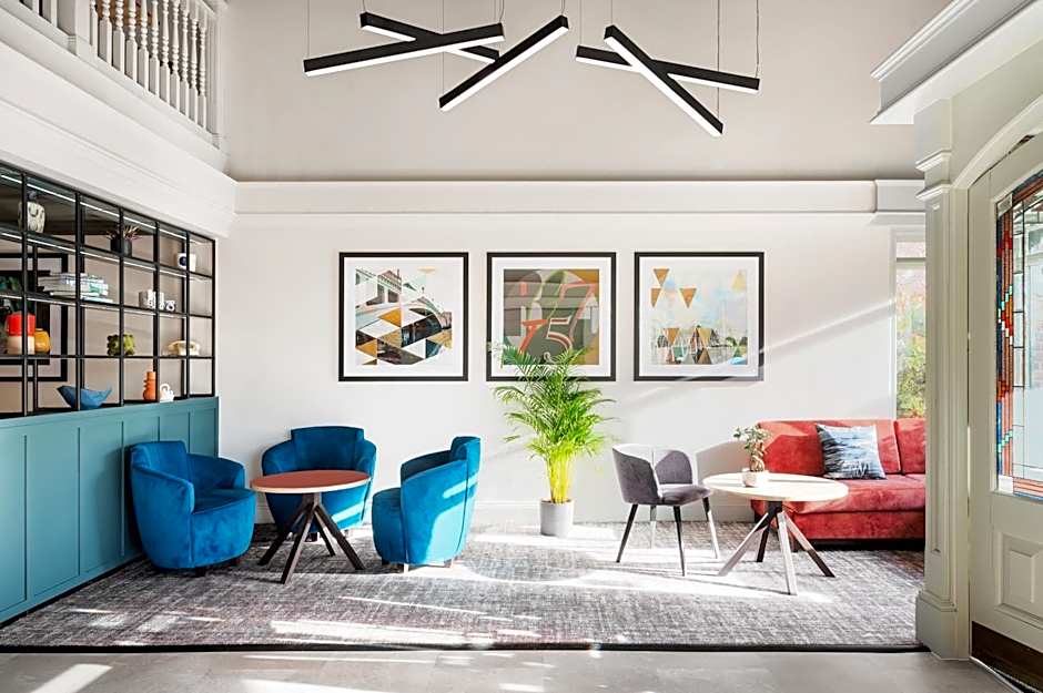 Holiday Inn Reading West By IHG