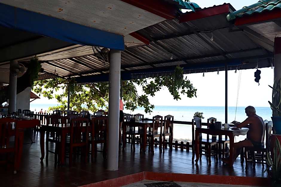 Bamboo @ Koh Chang Resort & Restaurant