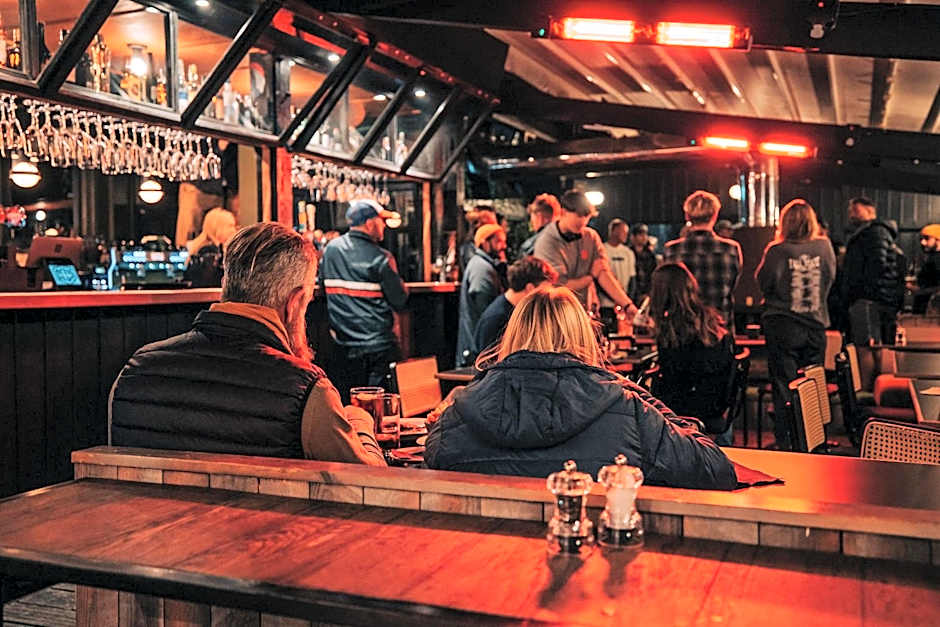 Deus Ex Machina Hotel