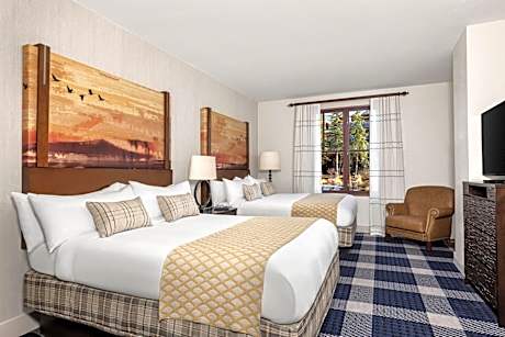 Deluxe Two-Bedroom Suite