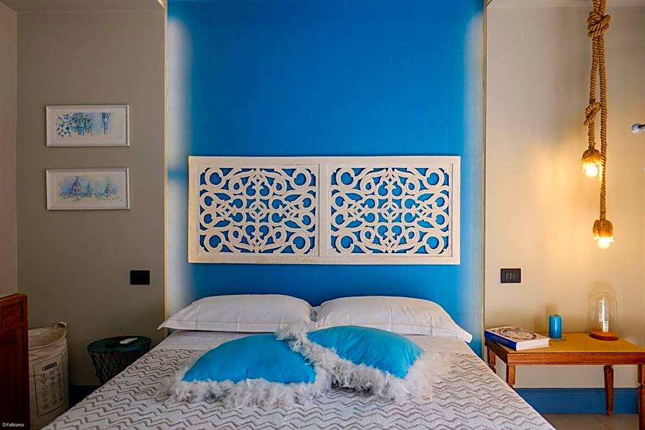 SEKELES Suites