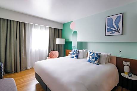 King Suite with Sofa Bed