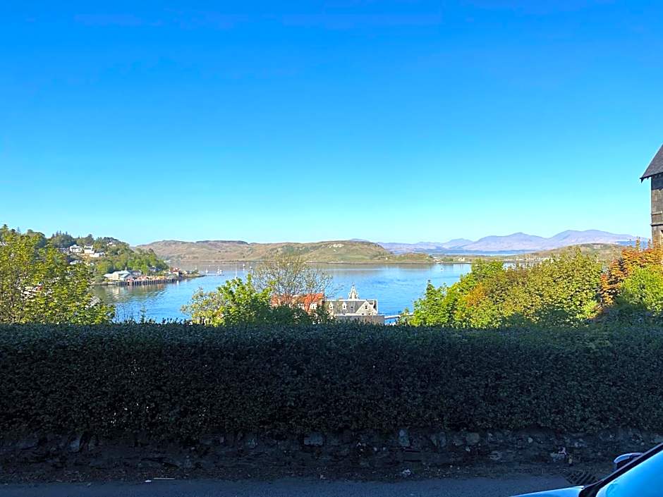 Ardmor Guest House