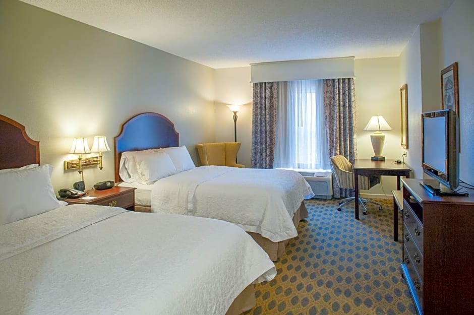 Hampton Inn & Suites Mobile - Downtown Historic District
