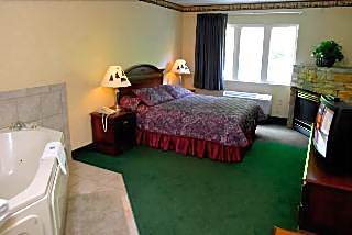 Norma Dan Motel - Near Dolly Parton's Stampede Dinner Attraction