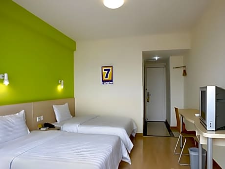 Corporate Twin, Guest room, 2 Twin/Single Bed(s), City view