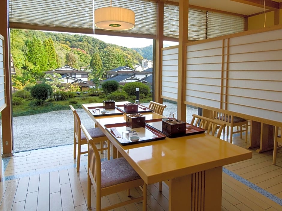 Yukai Resort Misasaonsen Saiki Bekkan Kaiseki