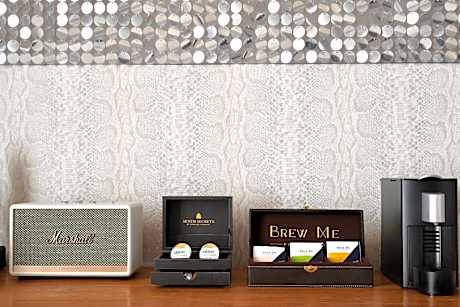 Mountain View Suite with Jacuzzi