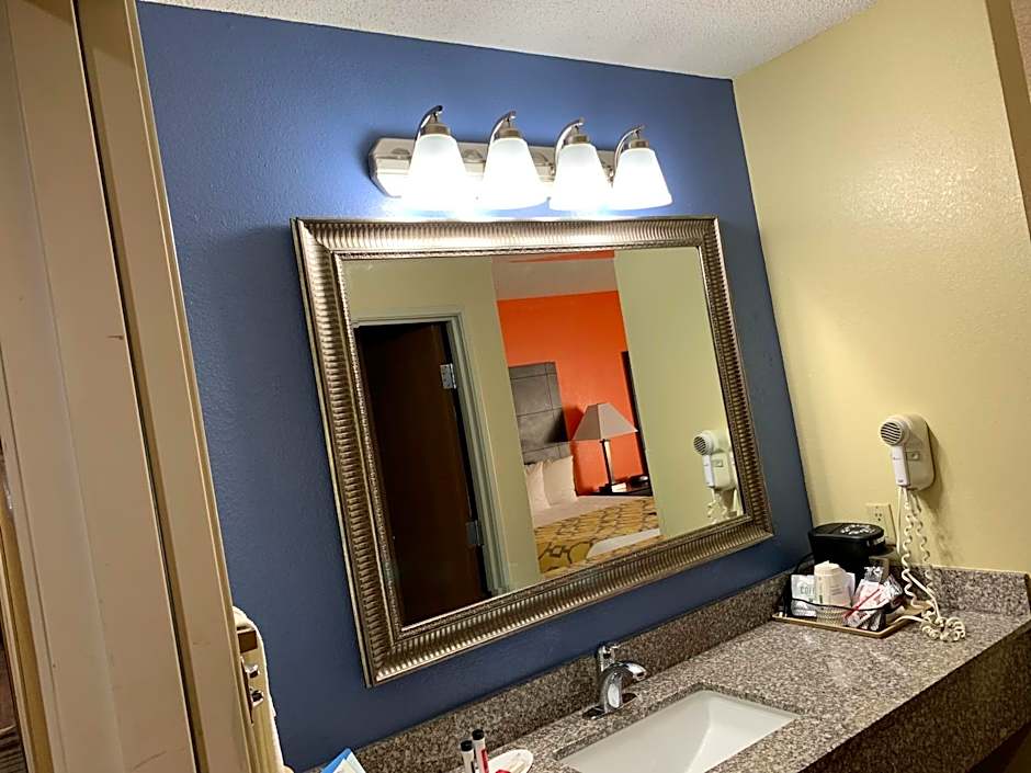 Baymont by Wyndham Evansville North/Haubstadt