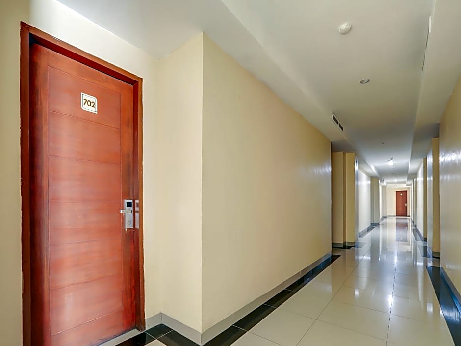 Collection O 90050 Raz Hotel And Convention Syariah