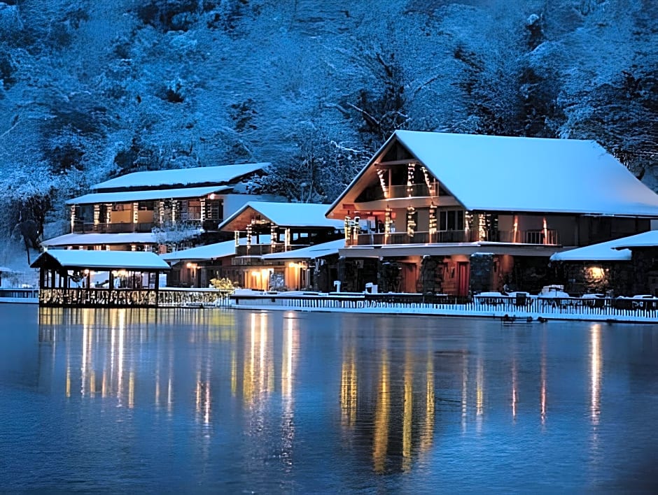 Lopota Lake Resort & Spa