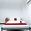 RedDoorz @ Eros Travellers Pensione