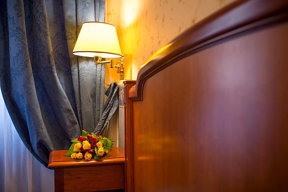 Diana Park Hotel