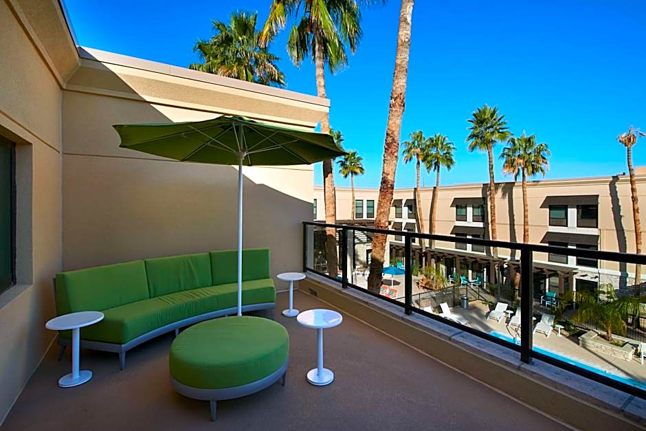 Hampton Inn By Hilton & Suites Phoenix Scottsdale Shea Blvd, AZ