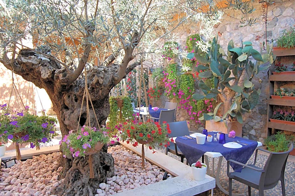 Antico Borgo B&B con SPA - Adults Only