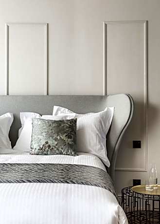 Executive Suite - One