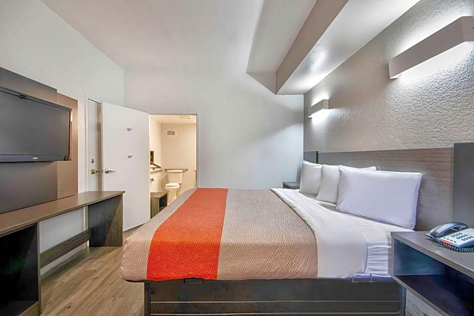 Motel 6-Lafayette, LA
