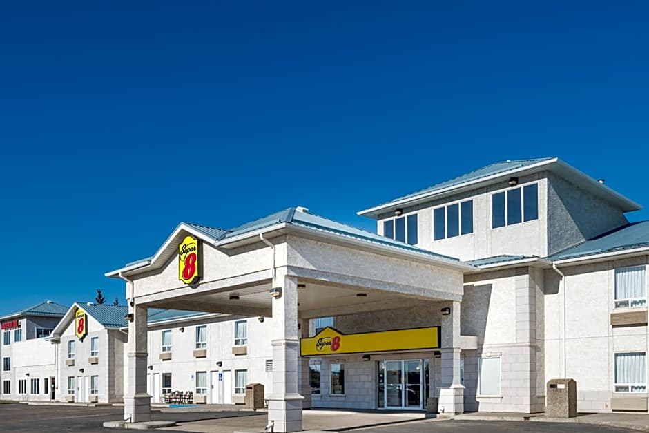 Super 8 by Wyndham Vermilion AB