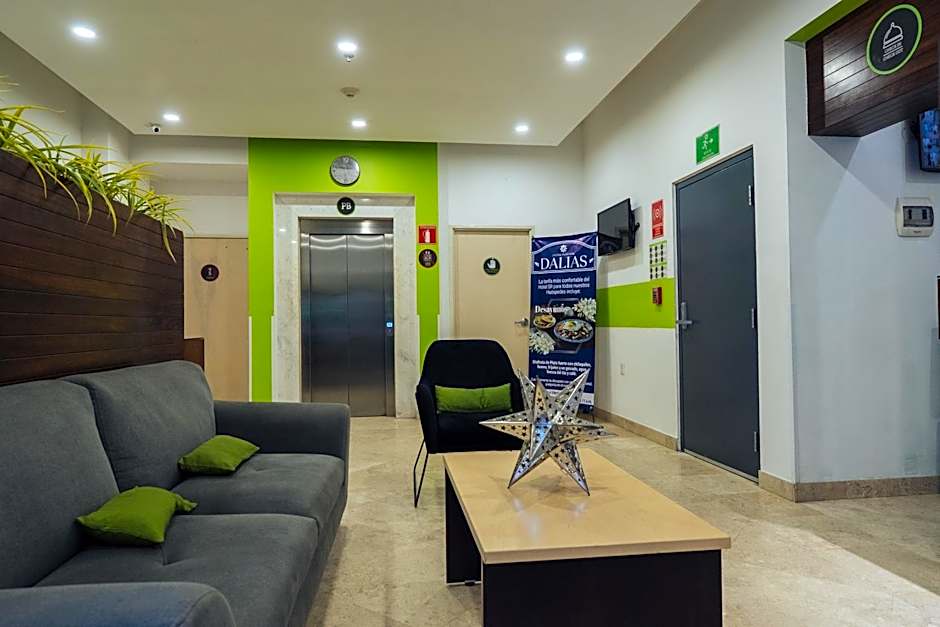 SR Hotel