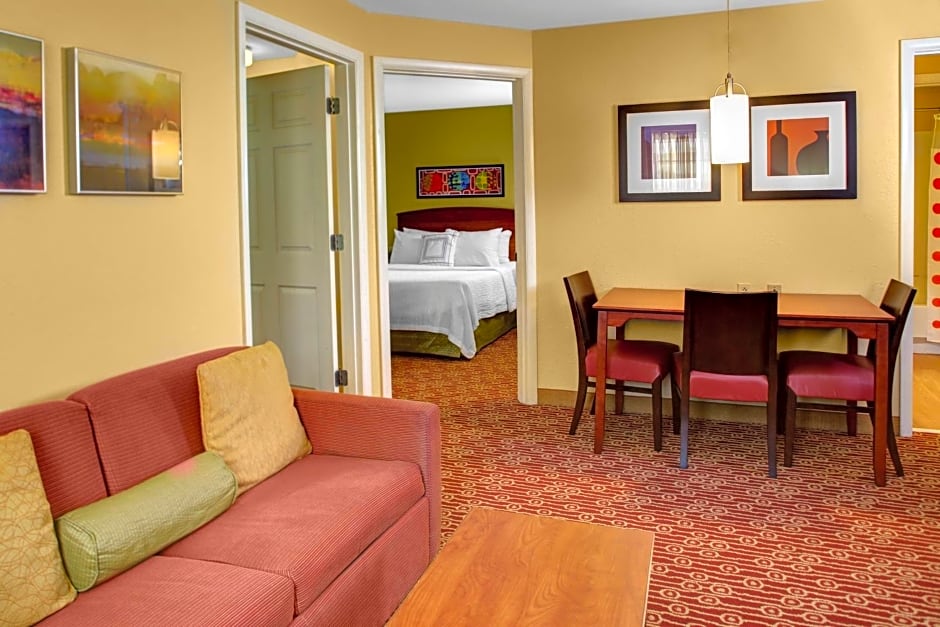 Hawthorn Extended Stay by Wyndham Cincinnati NE/Mason