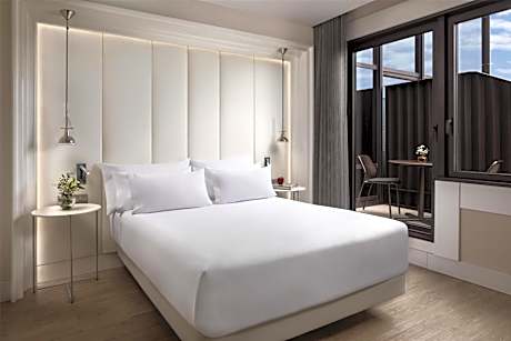 Suite with Terrace with Extra Bed (2 Adults + 1 Child)
