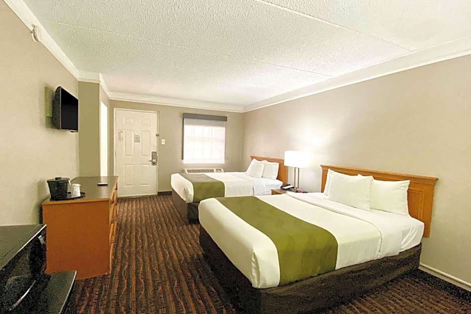 Photo 1 of 1 of 2 Double Beds, Accessible, Nonsmoking