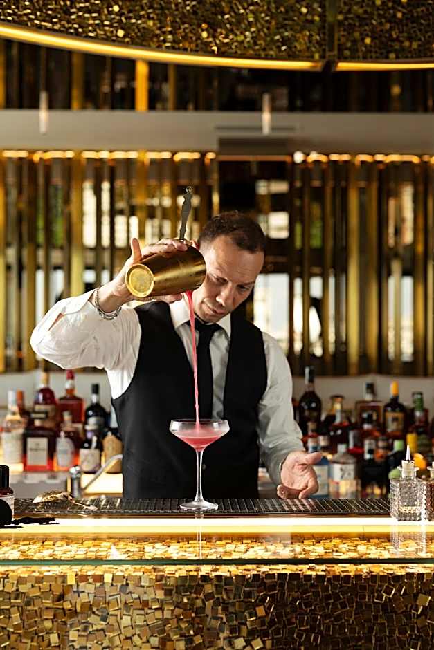 The Promenade Luxury Wellness Hotel